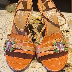 Valentino Garavani, Vintage sz 36.5 croc embossed with jewels.